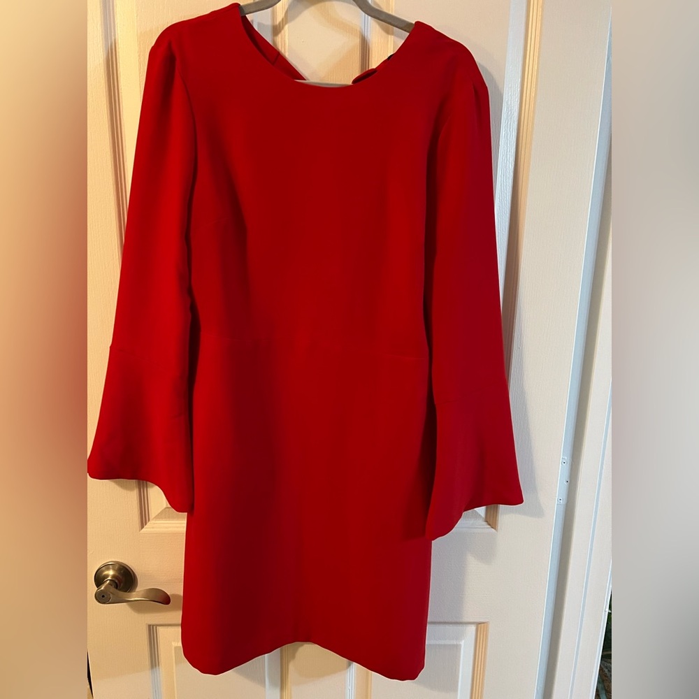 Banana Republic Stunning Red Back-tie Dress with bell sleeves - Picture 6 of 11